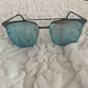Quay sunglasses 🕶